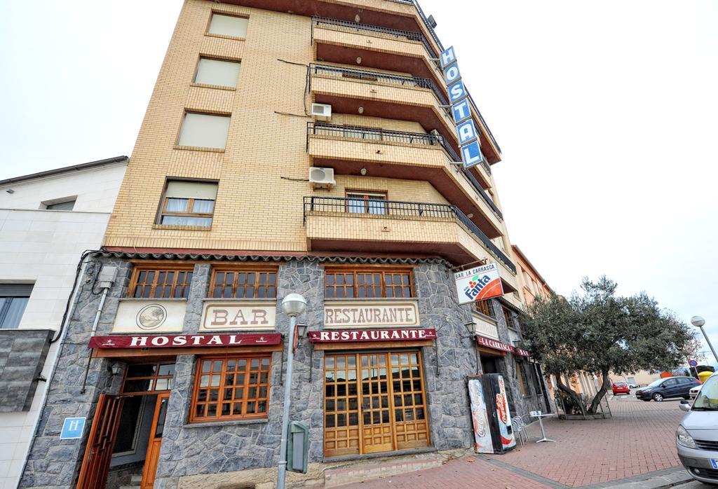 Monzón Hostal La Carrasca מראה חיצוני תמונה