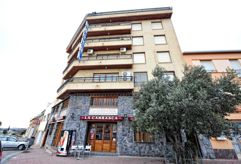 Monzón Hostal La Carrasca מראה חיצוני תמונה